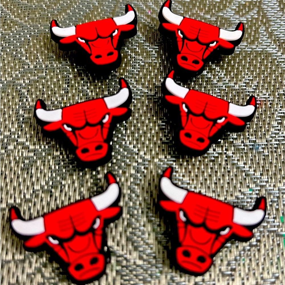 Crocs NBA Chicago Bulls Logo men Cool Stuff. 6 for $10